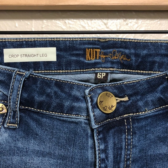 Kut from the Kloth Felice Distressed Capri Jeans - Picture 5 of 8